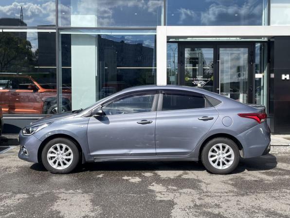 Hyundai Solaris II с пробегом 2019 года, цена 999 000 рублей, 245009 км, седан, Автокод Объявления