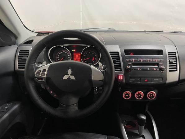 Mitsubishi Outlander II с пробегом 2006 года, цена 810 000 рублей, 199101 км, внедорожник, Автокод Объявления