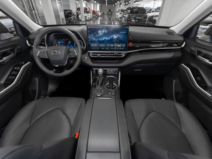 Toyota Highlander IV (XU70) Москва  - изображение 8