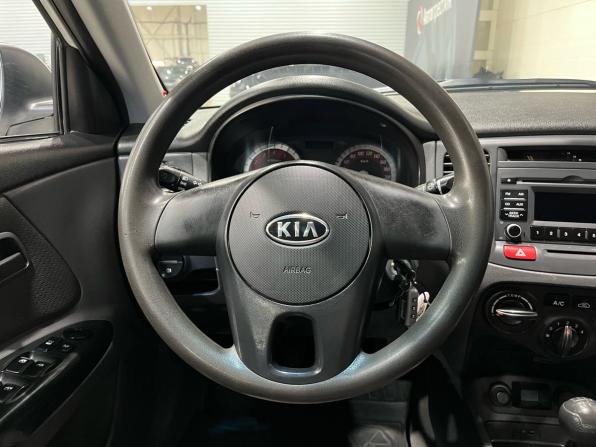Kia Rio II Рестайлинг с пробегом 2009 года, цена 540 000 рублей, 233600 км, седан, Автокод Объявления