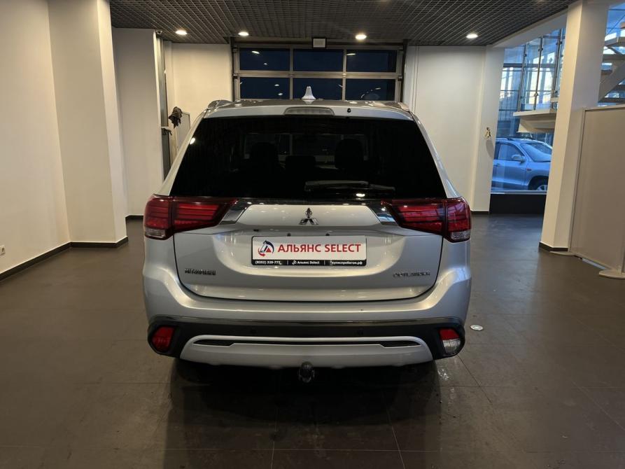 Mitsubishi Outlander III Рестайлинг 3 Чебоксары  - изображение 4