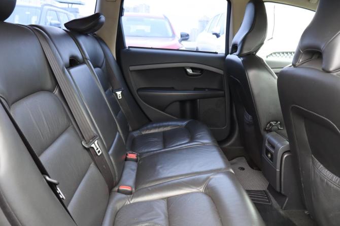 Volvo V70 III с пробегом 2008 года, цена 599 000 рублей, 390000 км, универсал, Автокод Объявления