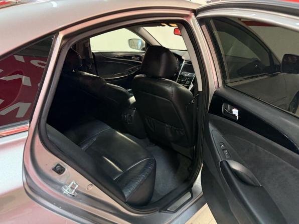 Hyundai Sonata VI (YF) с пробегом 2011 года, цена 1 149 000 рублей, 179518 км, седан, Автокод Объявления