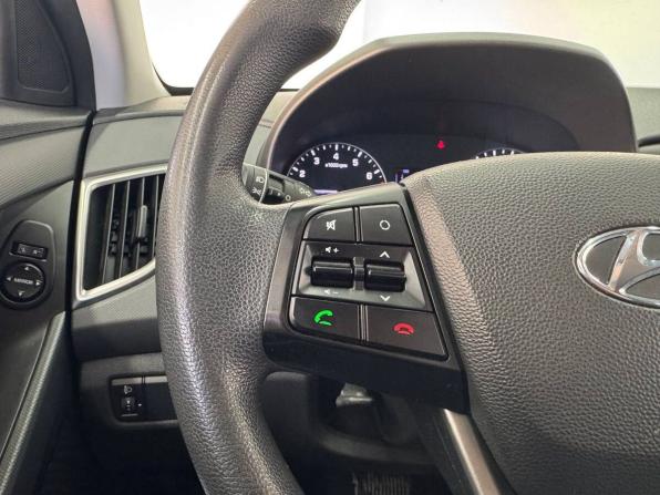 Hyundai Creta I с пробегом 2019 года, цена 1 819 000 рублей, 94000 км, внедорожник, Автокод Объявления