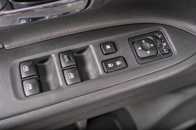 Mitsubishi Outlander III Рестайлинг 2 с пробегом 2016 года, цена 2 299 000 рублей, 180000 км, внедорожник, Автокод Объявления