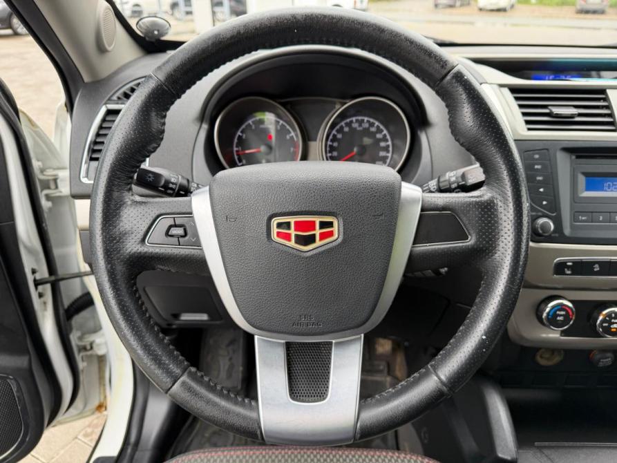 Geely Emgrand X7 I Рестайлинг Сыктывкар  - изображение 18