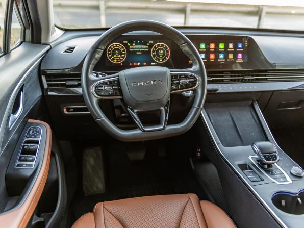 Omoda C5 I с пробегом 2022 года, цена 1 698 000 рублей, 48365 км, внедорожник, Автокод Объявления