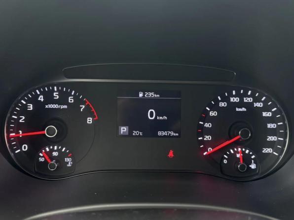 Kia Soul III Рестайлинг с пробегом 2022 года, цена 2 185 000 рублей, 83000 км, хэтчбек, Автокод Объявления