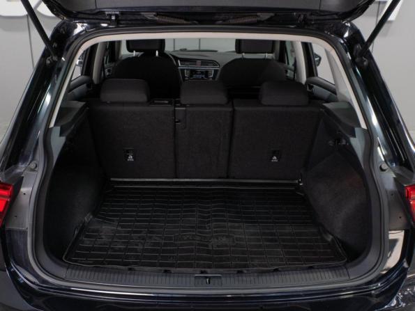 Volkswagen Tiguan II с пробегом 2017 года, цена 2 649 000 рублей, 99988 км, внедорожник, Автокод Объявления