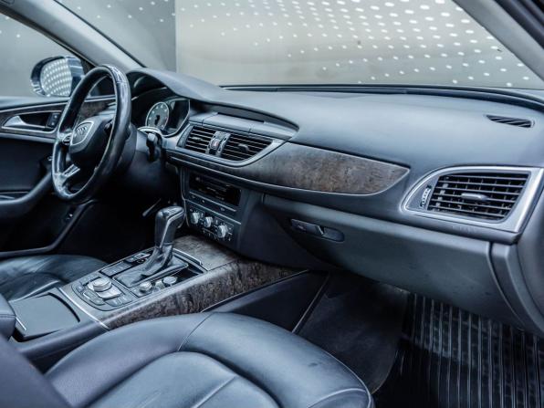 Audi A6 IV (C7) Рестайлинг с пробегом 2016 года, цена 1 433 000 рублей, 191619 км, седан, Автокод Объявления
