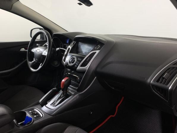 Ford Focus III с пробегом 2013 года, цена 530 000 рублей, 244436 км, седан, Автокод Объявления