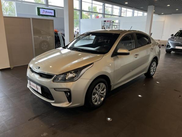 Kia Rio IV с пробегом 2018 года, цена 1 410 000 рублей, 114125 км, седан, Автокод Объявления