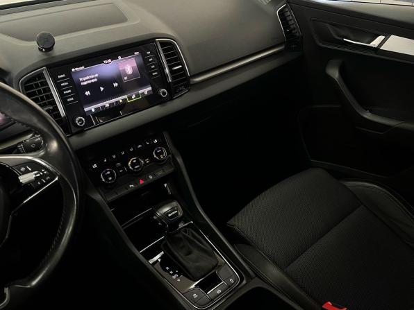 Skoda Karoq I с пробегом 2021 года, цена 2 500 000 рублей, 114530 км, внедорожник, Автокод Объявления