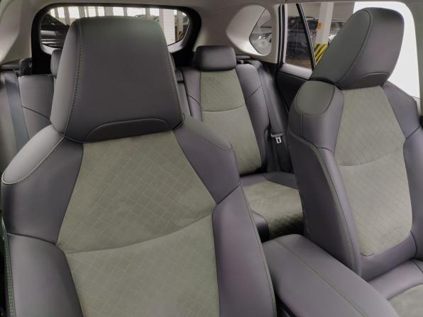 Toyota RAV4 V (XA50) с пробегом 2025 года, цена 3 900 000 рублей, 12312 км, внедорожник, Автокод Объявления