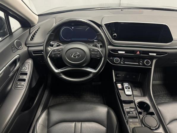 Hyundai Sonata VIII (DN8) с пробегом 2021 года, цена 2 250 000 рублей, 72809 км, седан, Автокод Объявления