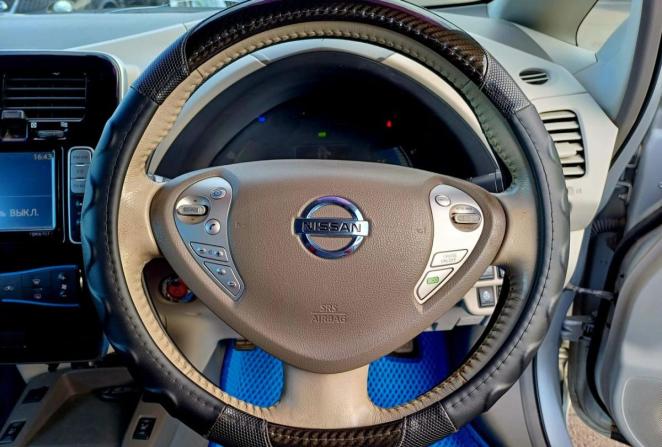 Nissan Leaf I (ZE0/AZE0) с пробегом 2013 года, цена 770 000 рублей, 175616 км, хэтчбек, Автокод Объявления