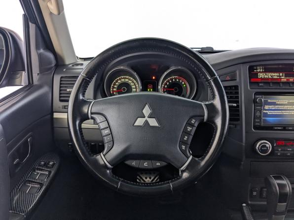 Mitsubishi Pajero IV Рестайлинг 2 с пробегом 2014 года, цена 2 450 000 рублей, 140494 км, внедорожник, Автокод Объявления