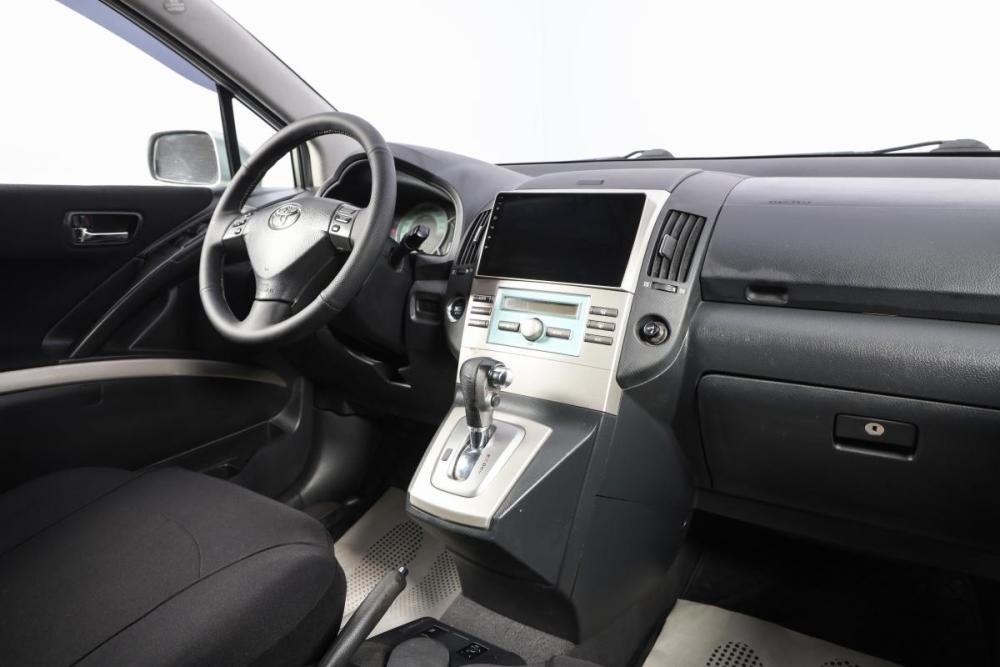 Toyota Corolla Verso I Рестайлинг Новосибирск  - изображение 10