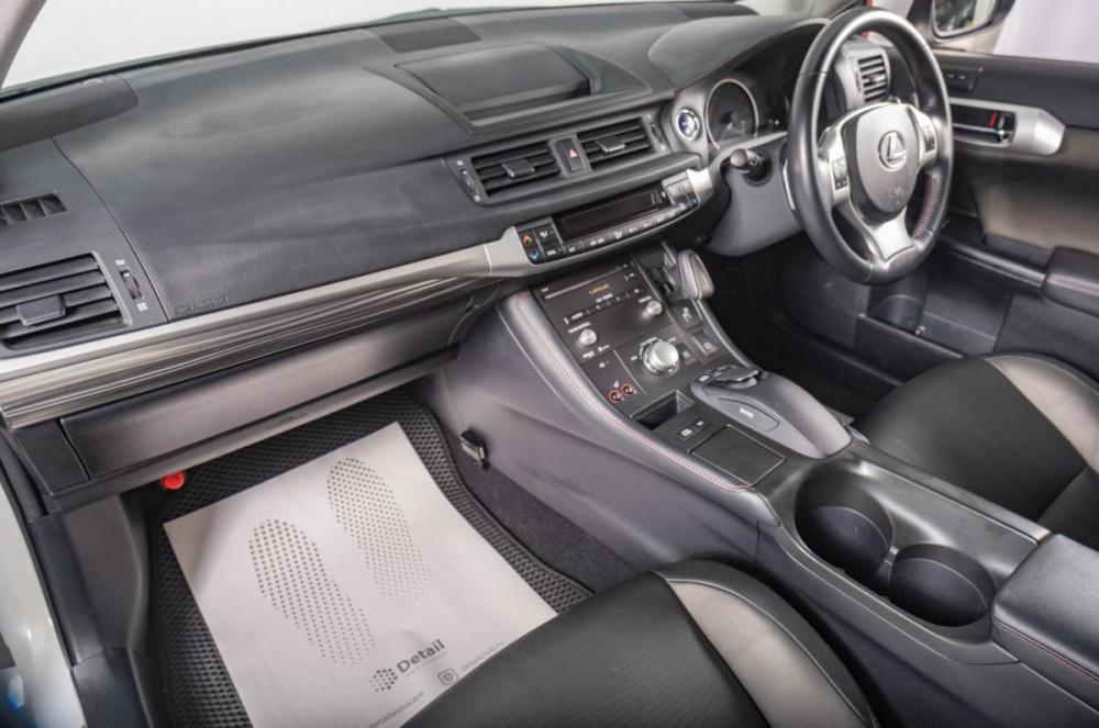 Lexus CT I Томск  - изображение 18