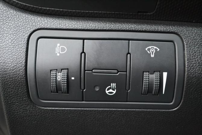 Hyundai Solaris I Рестайлинг с пробегом 2016 года, цена 1 100 000 рублей, 101324 км, седан, Автокод Объявления