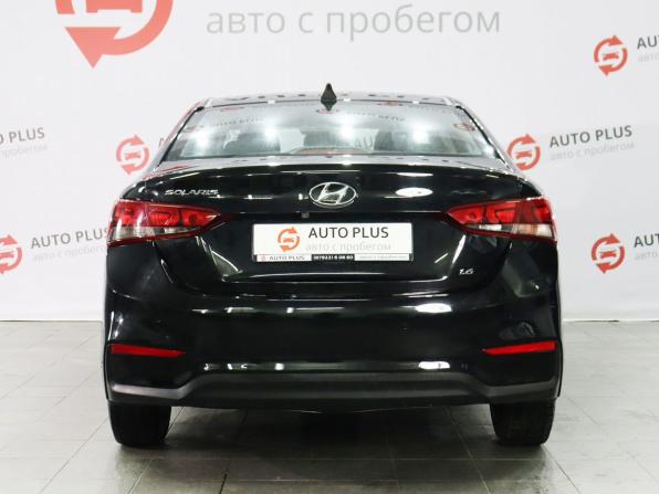 Hyundai Solaris II с пробегом 2018 года, цена 1 030 000 рублей, 154349 км, седан, Автокод Объявления