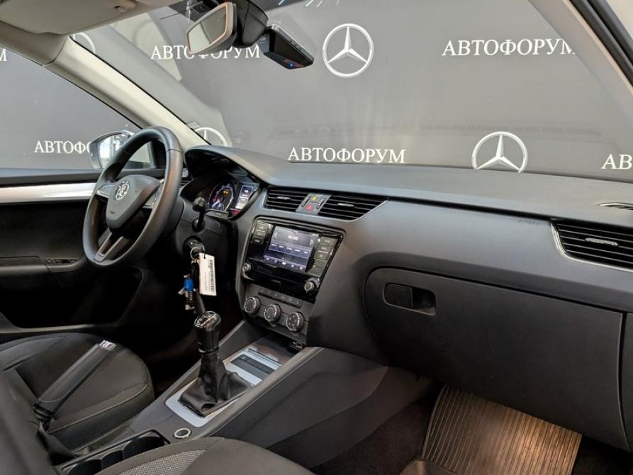 Skoda Octavia III (A7) Рестайлинг Москва  - изображение 20