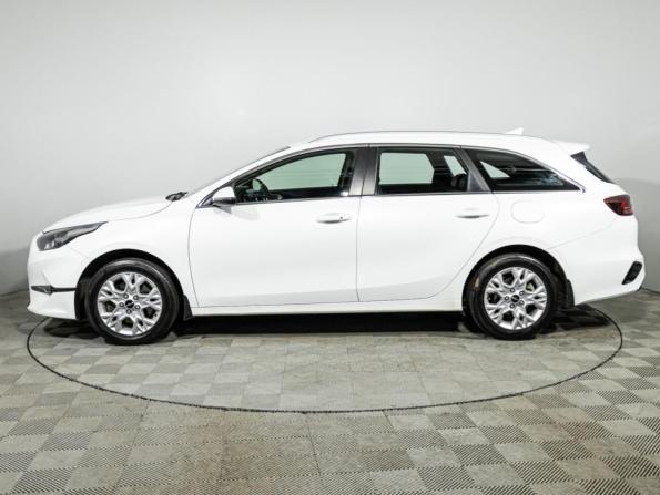 Kia Ceed III Рестайлинг с пробегом 2021 года, цена 2 190 000 рублей, 82000 км, универсал, Автокод Объявления
