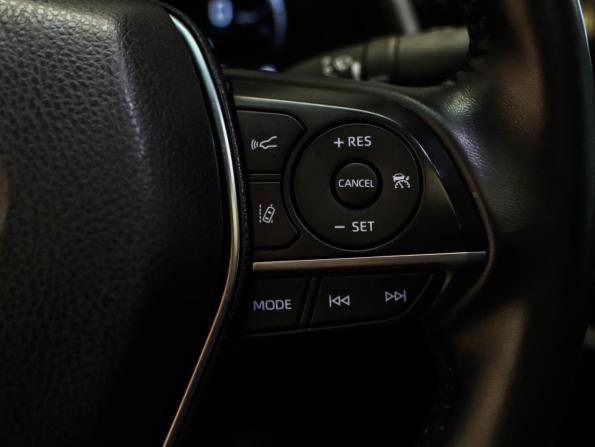 Toyota Camry VIII (XV70) Рестайлинг с пробегом 2023 года, цена 3 049 000 рублей, 56935 км, седан, Автокод Объявления