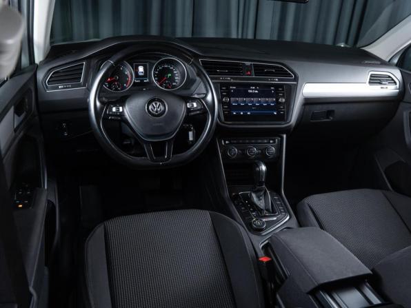 Volkswagen Tiguan II с пробегом 2019 года, цена 2 349 000 рублей, 152412 км, внедорожник, Автокод Объявления