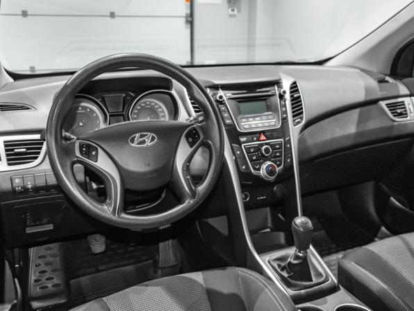 Hyundai i30 II с пробегом 2013 года, цена 890 000 рублей, 134288 км, хэтчбек, Автокод Объявления