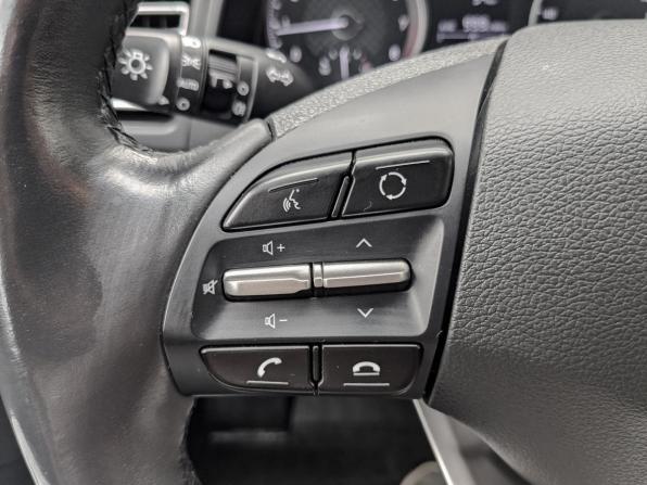 Hyundai Elantra VI (AD) Рестайлинг с пробегом 2020 года, цена 1 575 000 рублей, 144254 км, седан, Автокод Объявления