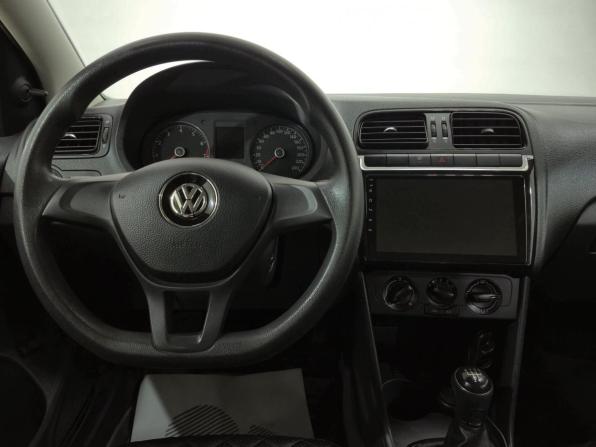 Volkswagen Polo V Рестайлинг с пробегом 2020 года, цена 1 250 000 рублей, 63420 км, седан, Автокод Объявления