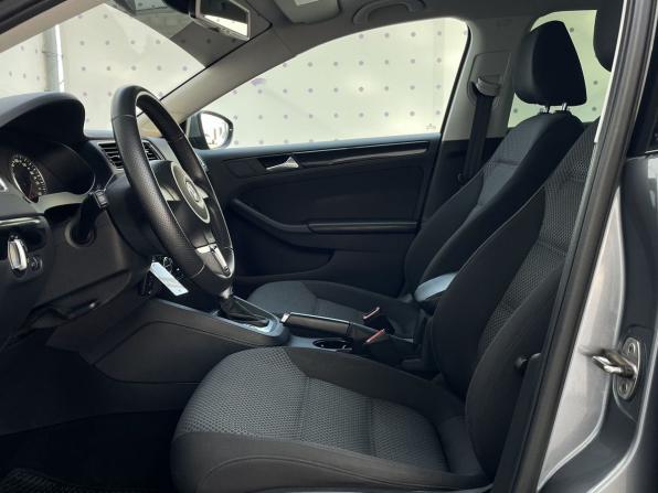 Volkswagen Jetta VI с пробегом 2014 года, цена 1 350 000 рублей, 128135 км, седан, Автокод Объявления