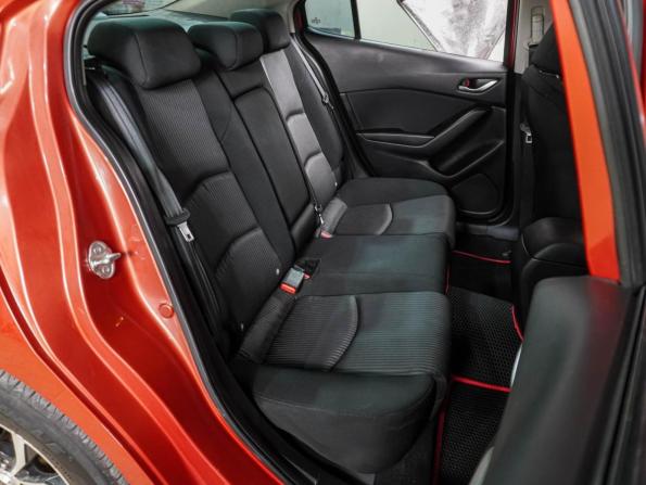 Mazda 3 III (BM) с пробегом 2014 года, цена 1 099 000 рублей, 233314 км, седан, Автокод Объявления