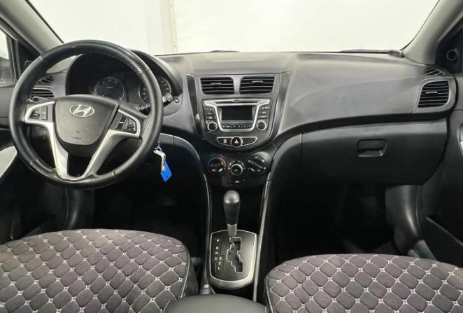 Hyundai Solaris I с пробегом 2013 года, цена 680 000 рублей, 152942 км, седан, Автокод Объявления