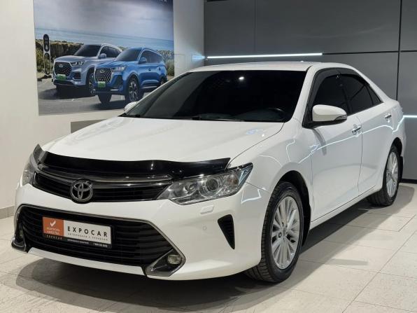 Toyota Camry VII (XV50) Рестайлинг с пробегом 2015 года, цена 1 989 000 рублей, 163126 км, седан, Автокод Объявления