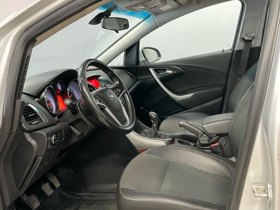 Opel Astra J Уфа  - изображение 11
