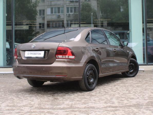 Volkswagen Polo V Рестайлинг с пробегом 2015 года, цена 670 000 рублей, 214436 км, седан, Автокод Объявления