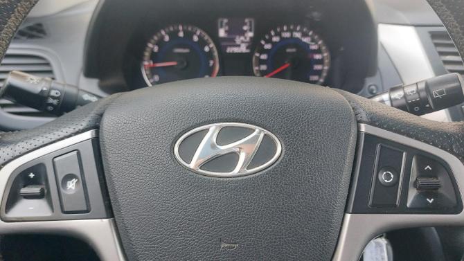 Hyundai Solaris I Рестайлинг с пробегом 2014 года, цена 699 000 рублей, 229002 км, хэтчбек, Автокод Объявления
