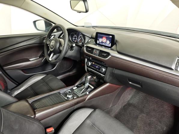 Mazda 6 III (GJ) Рестайлинг с пробегом 2016 года, цена 1 681 000 рублей, 160389 км, седан, Автокод Объявления