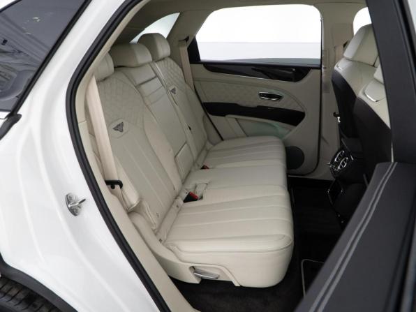 Bentley Bentayga I Рестайлинг с пробегом 2020 года, цена 23 600 000 рублей, 20424 км, внедорожник, Автокод Объявления