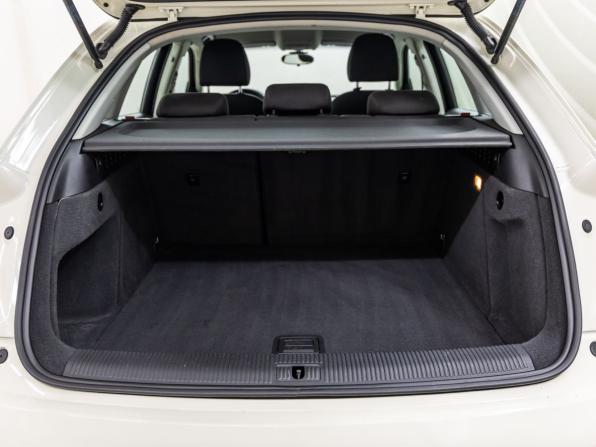 Audi Q3 I (8U) с пробегом 2013 года, цена 1 788 000 рублей, 93272 км, внедорожник, Автокод Объявления