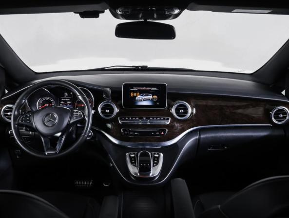 Mercedes-Benz V-Класс III (W447) Рестайлинг с пробегом 2019 года, цена 4 700 000 рублей, 141727 км, минивэн, Автокод Объявления