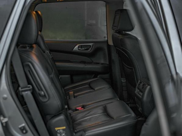Nissan Pathfinder IV с пробегом 2015 года, цена 1 829 000 рублей, 163406 км, внедорожник, Автокод Объявления