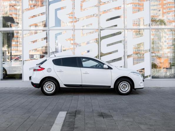Renault Megane III с пробегом 2012 года, цена 677 000 рублей, 207831 км, хэтчбек, Автокод Объявления