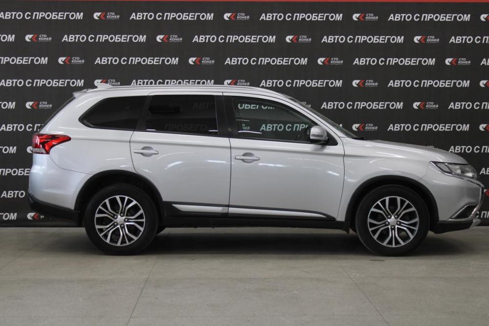 Mitsubishi Outlander III Рестайлинг 2 Томск  - изображение 4