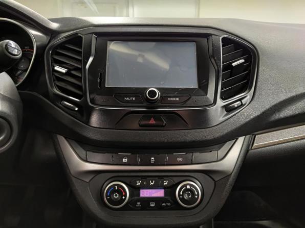 Lada (ВАЗ) Vesta I с пробегом 2018 года, цена 853 000 рублей, 131997 км, седан, Автокод Объявления