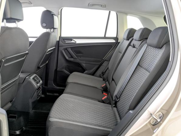 Volkswagen Tiguan II с пробегом 2020 года, цена 2 550 000 рублей, 69724 км, внедорожник, Автокод Объявления