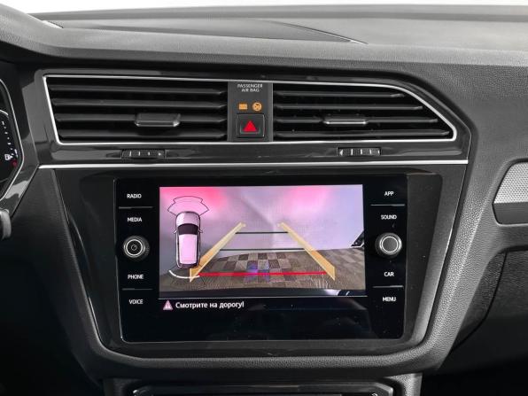 Volkswagen Tiguan II с пробегом 2020 года, цена 2 439 000 рублей, 88300 км, внедорожник, Автокод Объявления
