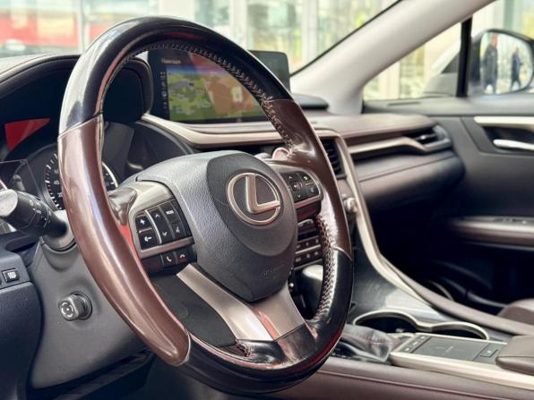 Lexus RX IV Рестайлинг с пробегом 2020 года, цена 4 100 000 рублей, 233913 км, внедорожник, Автокод Объявления